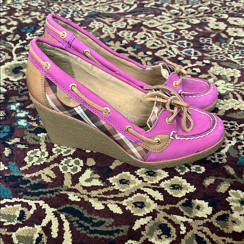Pink Sperry Wedges